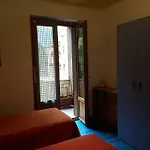 Fantasia アパート アオスタ